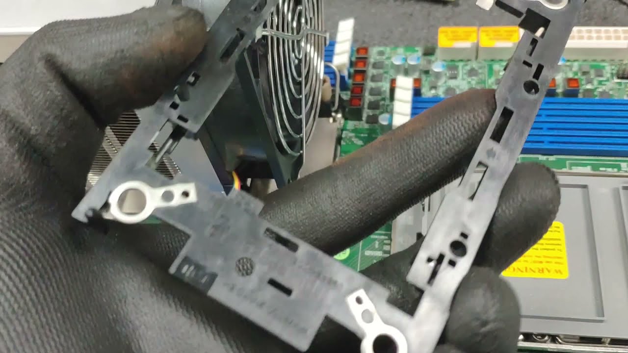 How to install Xeon Gold CPU on LGA 4189 socket 4