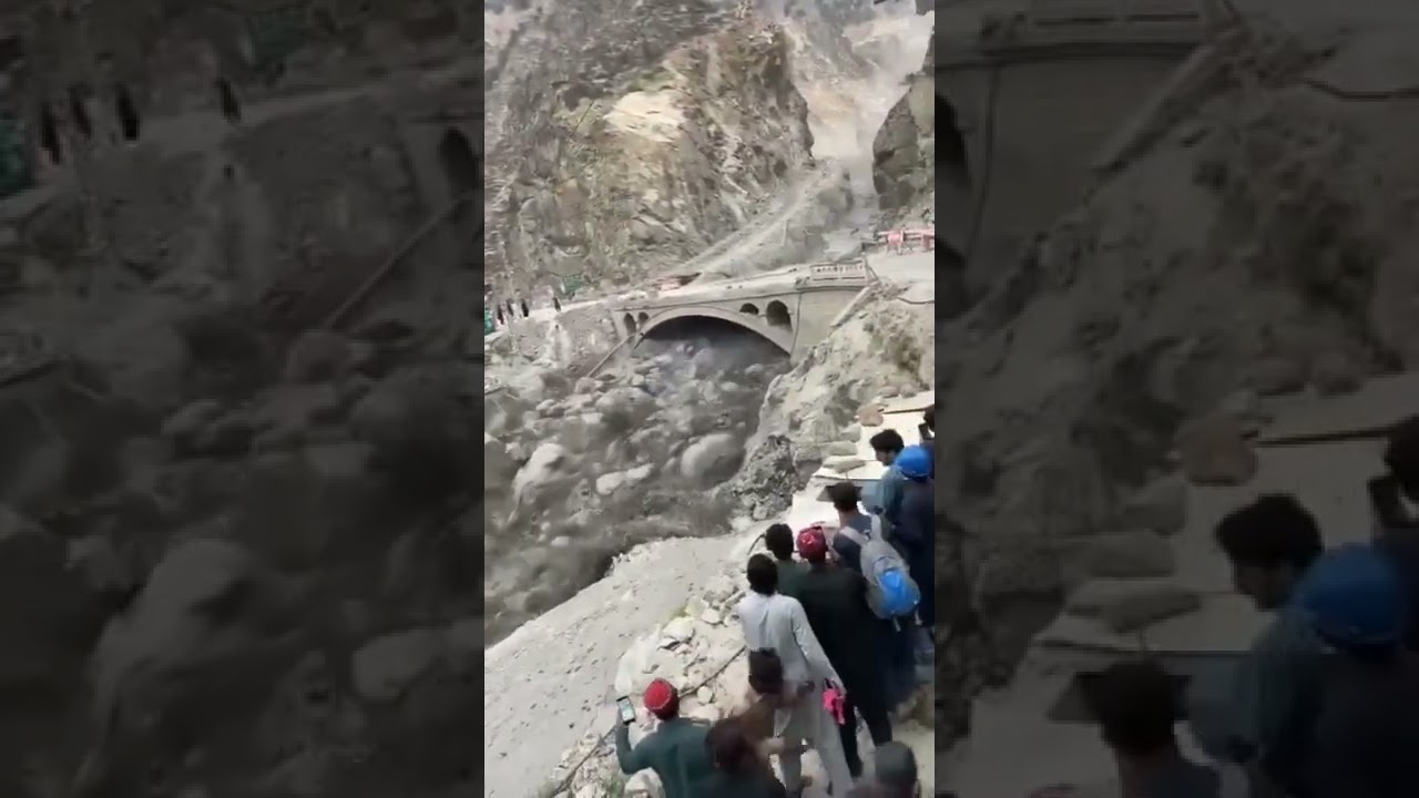 Flash flood |  Upper Kohistan | KPK | #flashflood#imrankhan #shorts #foryou #viralvideo #muashnews