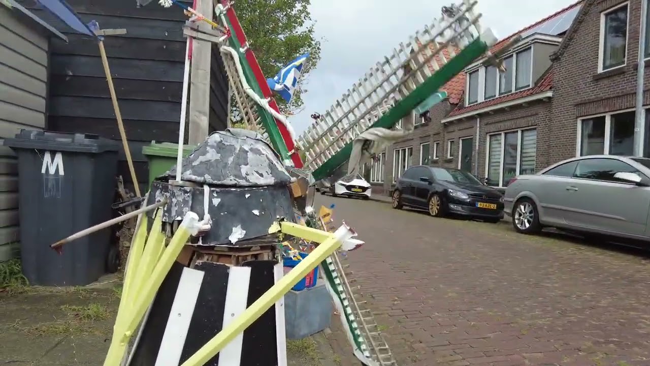 molen de Speelman op een winderige dag