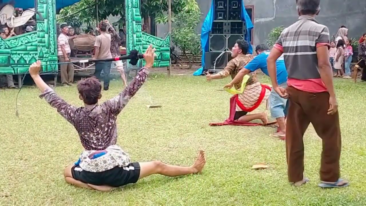 Babak mendeman Turonggo mandolo Putro Live batu agung Lampung Selatan 
