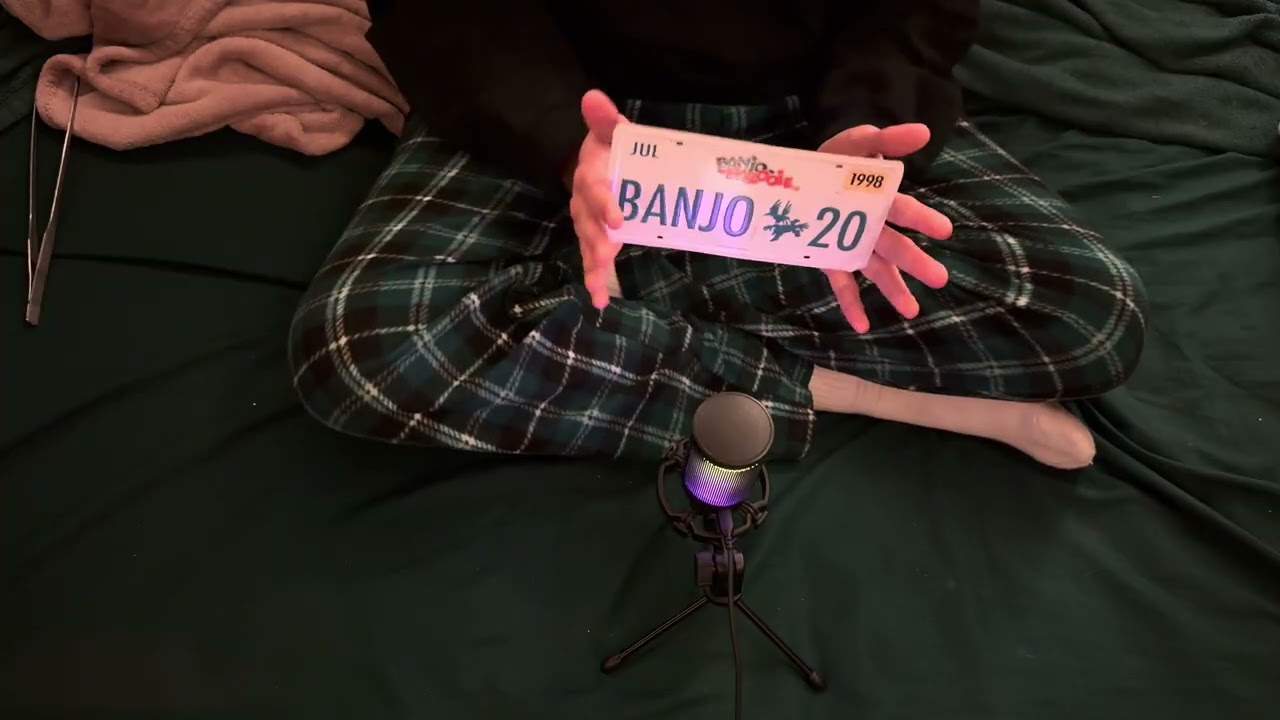 My First ASMR Video!! (No talking, hand sounds, rhythmic tapping, experimental sounds) 