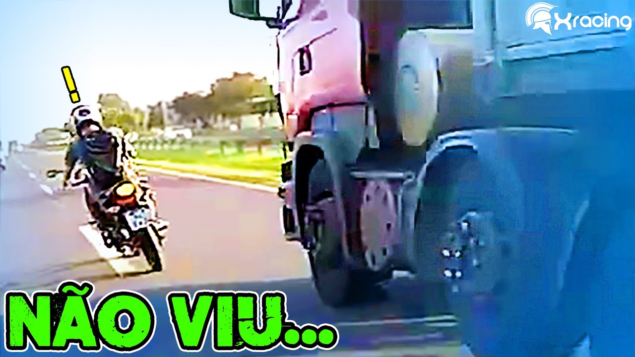 SUSTOS DE MOTO (EP. 133)