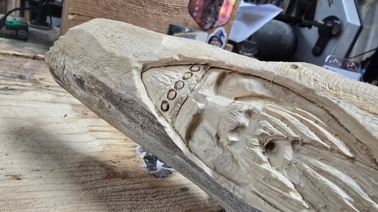 AmyJo carving n stuff 