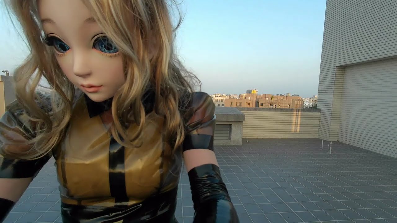 著ぐるみ cosplay, the latex dress, walks