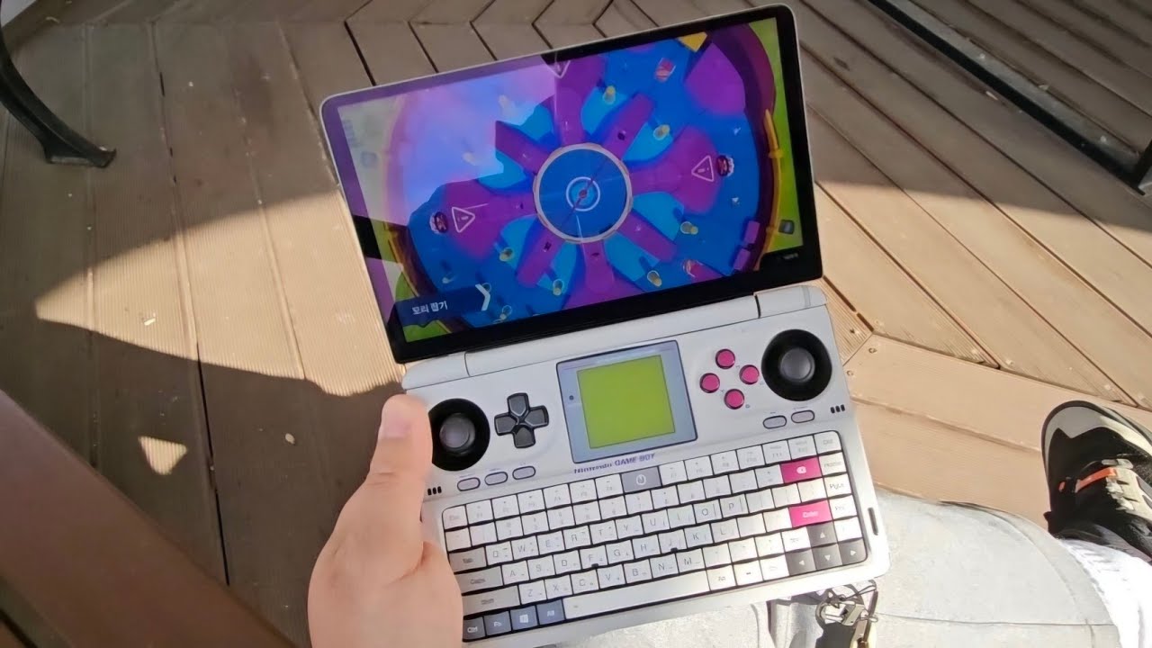 야외에서 게임하기 - 경안천 누리길, GPD WIN MINI(Outdoor Gaming - Gyeongancheon Nature Trail, GPD WIN MINI )
