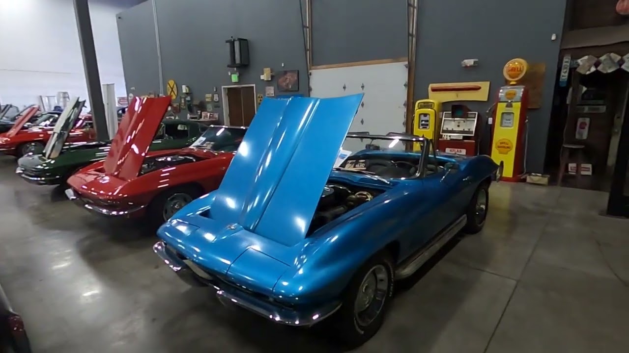 1967 Corvette: Marina Blue, Side Pipes, & 4-Speed Manual! 💎