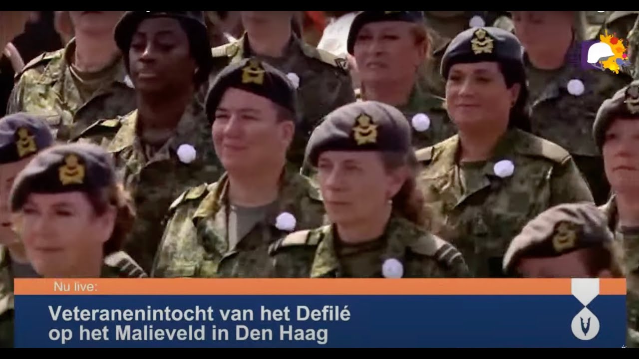 Het Defilé en binnenkomst op het Malieveld in Den Haag tijdens Veteranendag 2024 Livestream