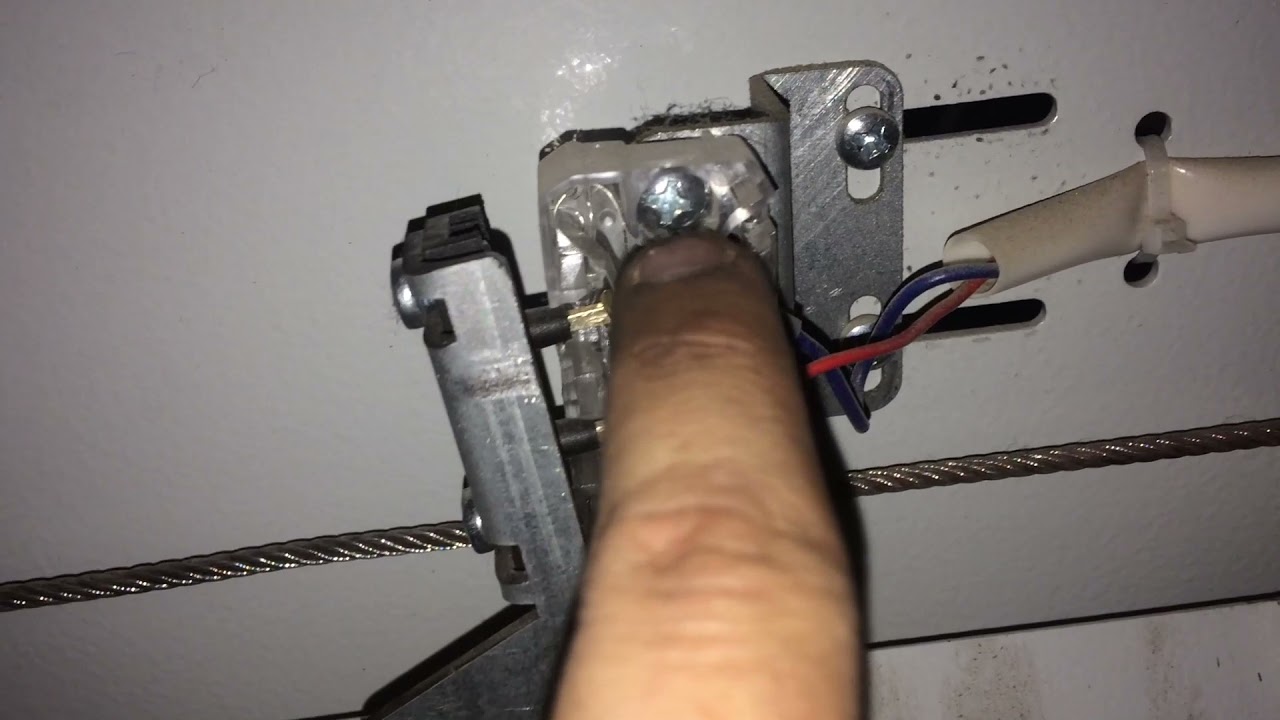 Станция УЛ пу-3 ELM, регулировка дверей шахты и кабины, проверка приводом дверей кабины.