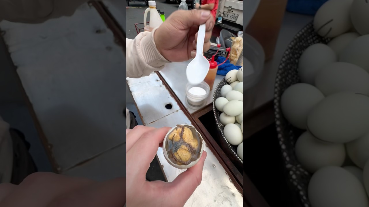 $0.45 balut 🐣 #streetfood #balut #philippinesvlog #philippines
