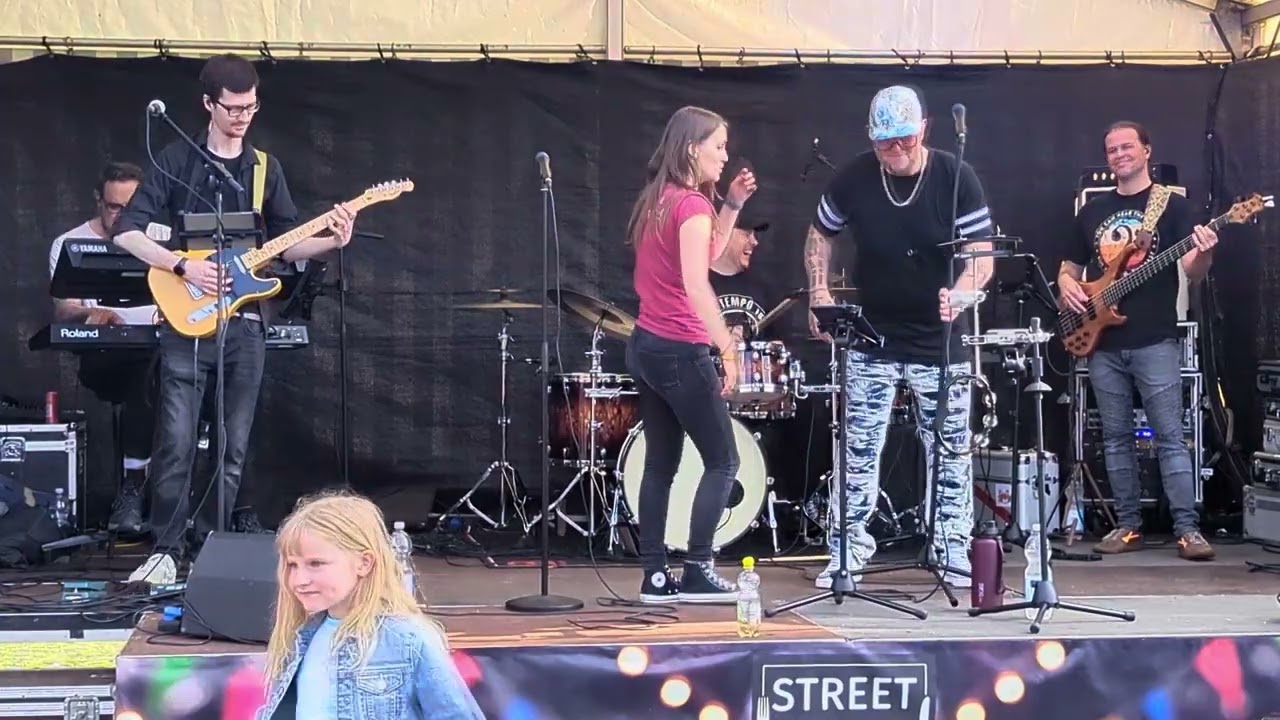 Reboot Cover Band  live  vom Street Food  Festival in Bochum