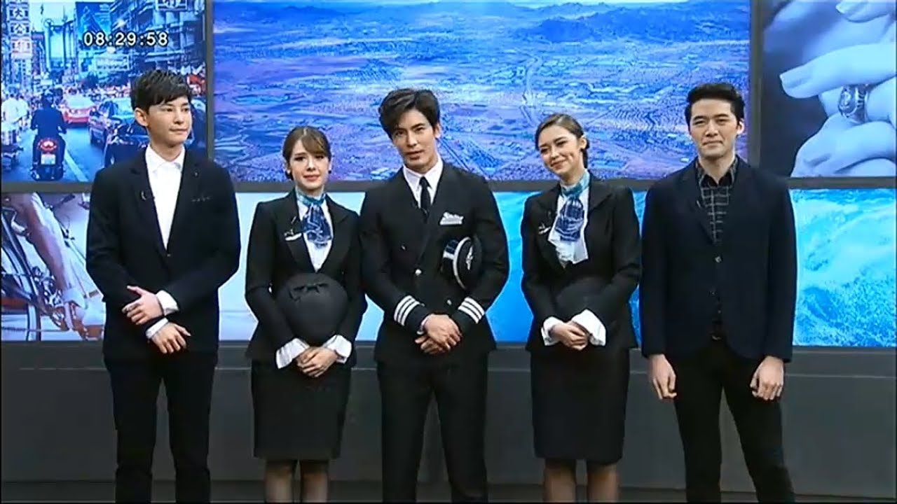 'สน ยุกต์-แพทริเซีย' นำทีมชวนขึ้นบินกับ 'โว้ว แอร์ไลน์' รับประกันความแซ่บใน 'เด็ดปีกนางฟ้า'