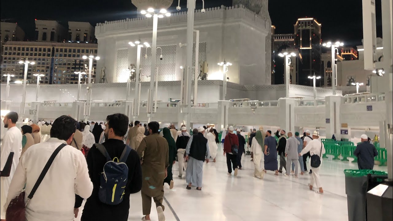 Kaaba me jane k 5 darwazy #doors #ramdan kaaba 🕋💥☝️
