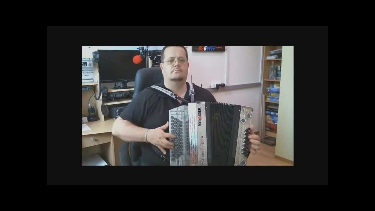 Flott auf g'spielt auf einer Strasser Harmonika von Christian Wagner