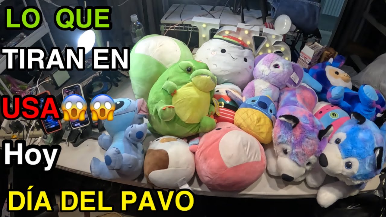 Lo que tiran en Usa Muñecos y mucha ropa. Hoy día del pavo salió todo esto