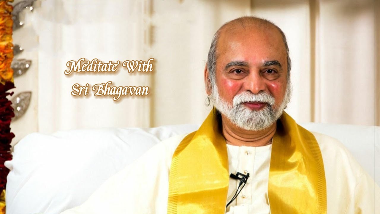 Sri Bhagavan Teaches How To Do Meditation - Sri Amma Bhagavan - MD02