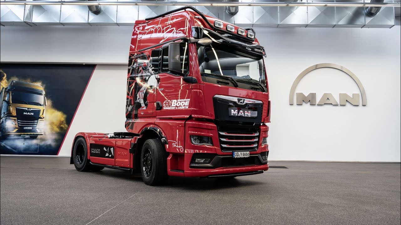 MAN TGX 18 640 V8 2025 XXL individual Lion S