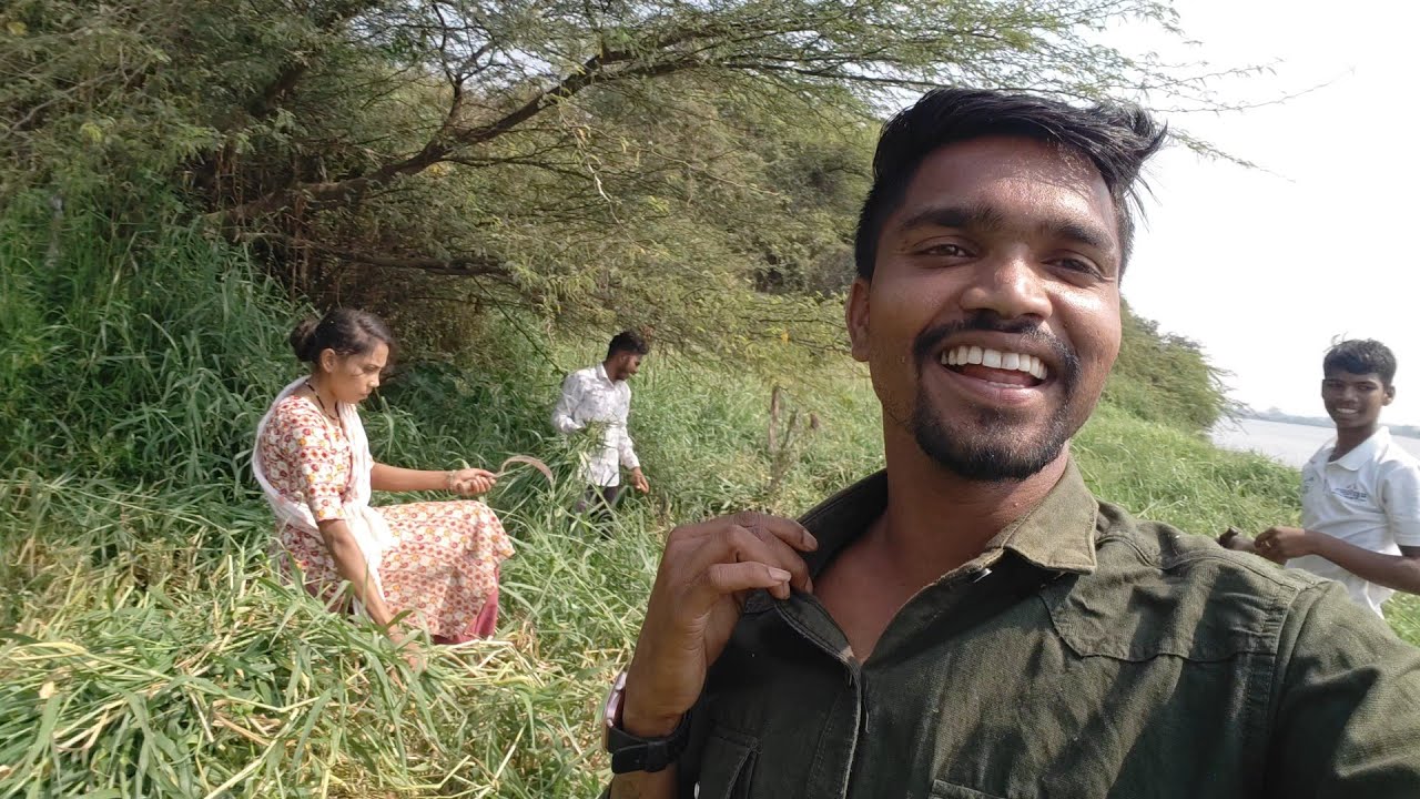 Gayana chara aanayala gelo hoto nadi kathi with friends ❤️😍🌎 #krushnapawarvlogs 