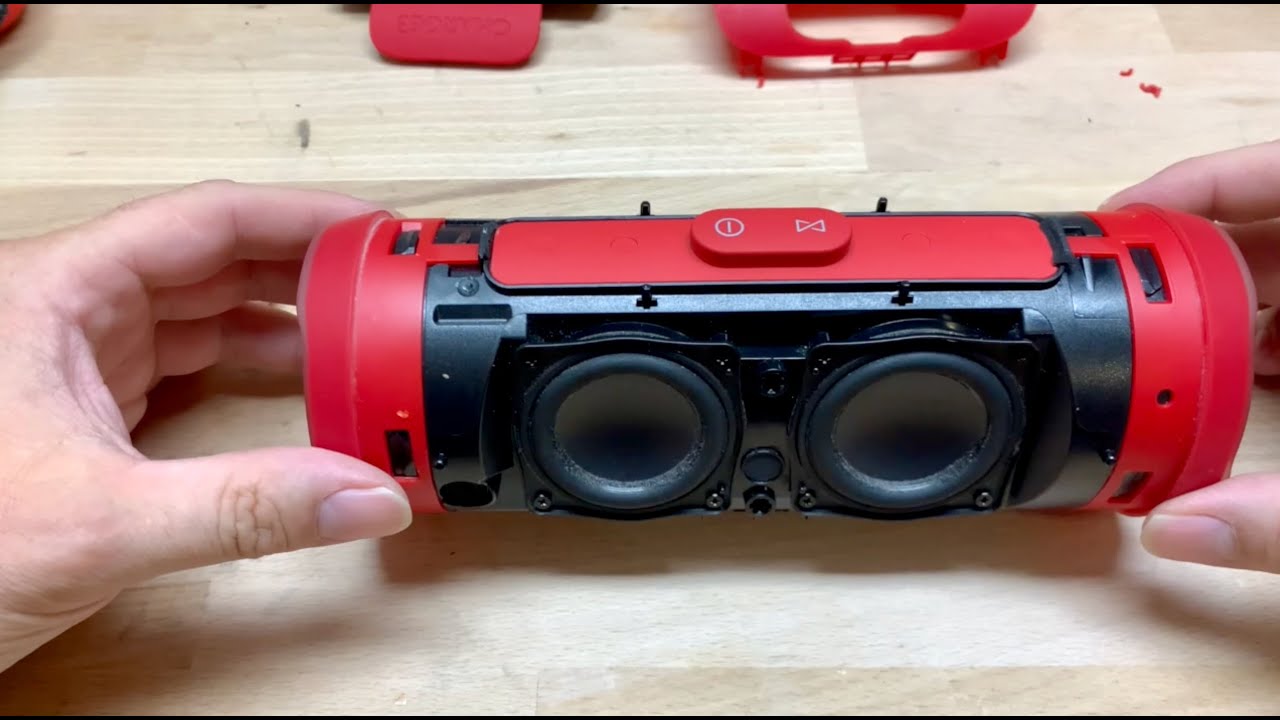 Akkutausch bei JBL Charge 3