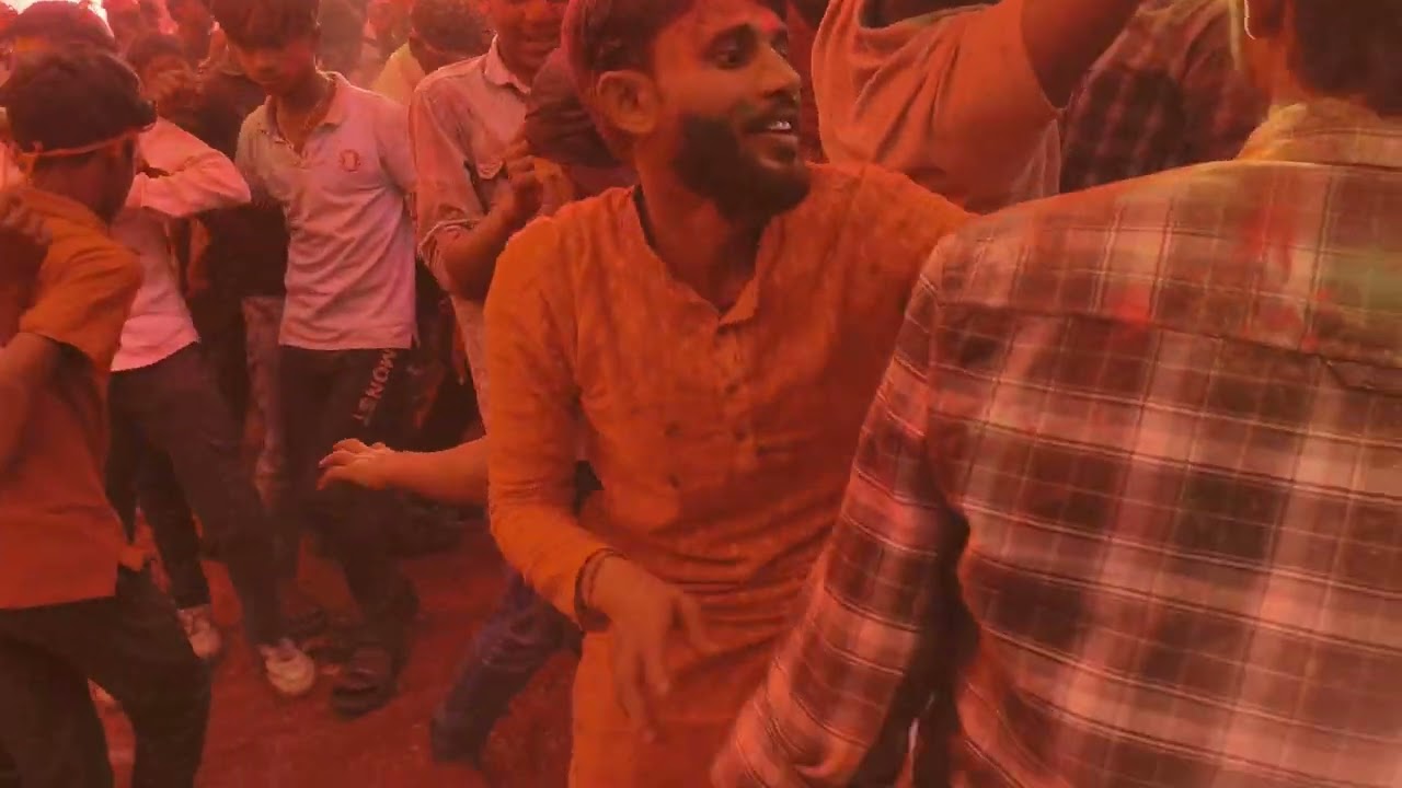 Maa sharde yuwa club dumariyahi mata rani wissarjan ke time dance ♥️♥️♥️💖💖