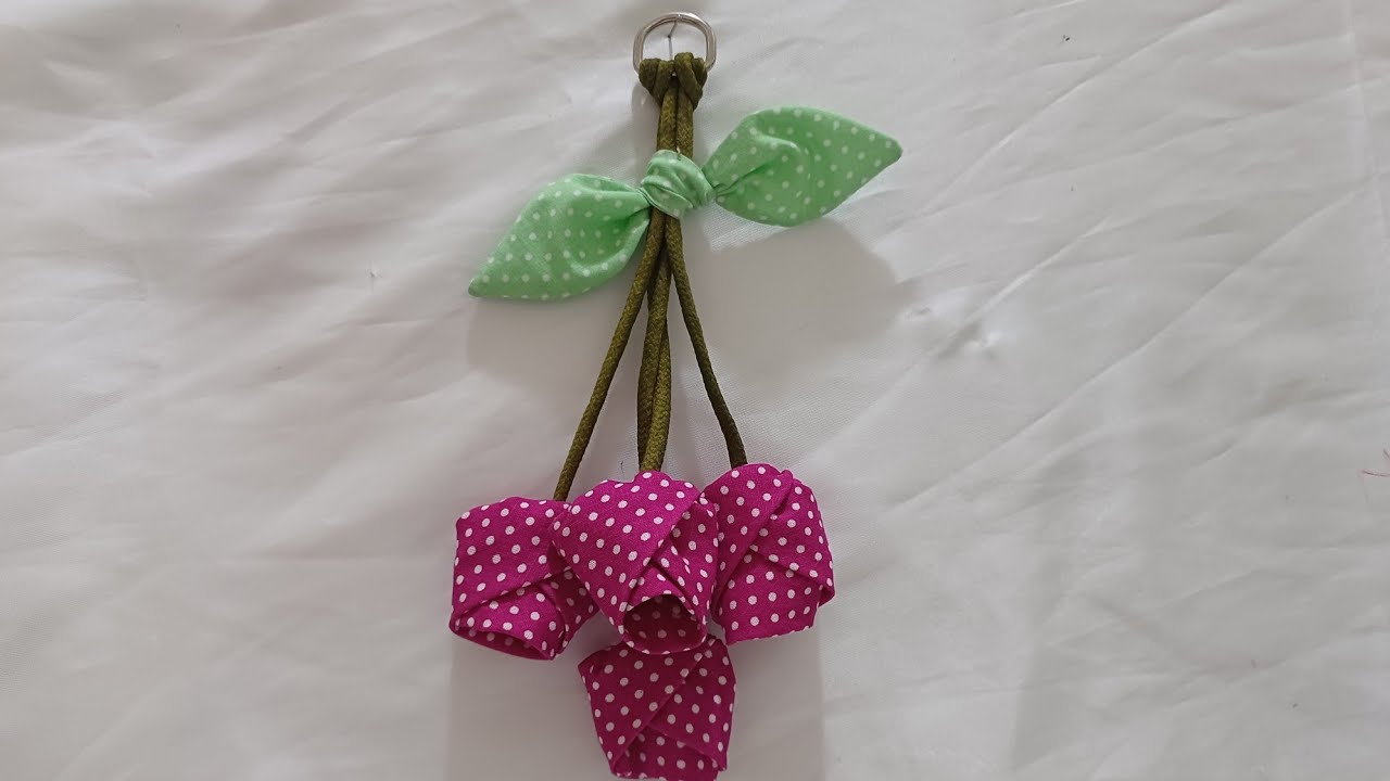 com apenas 2 quadrados,artesanato fácil,chaveiro de tulipas,#artesanato