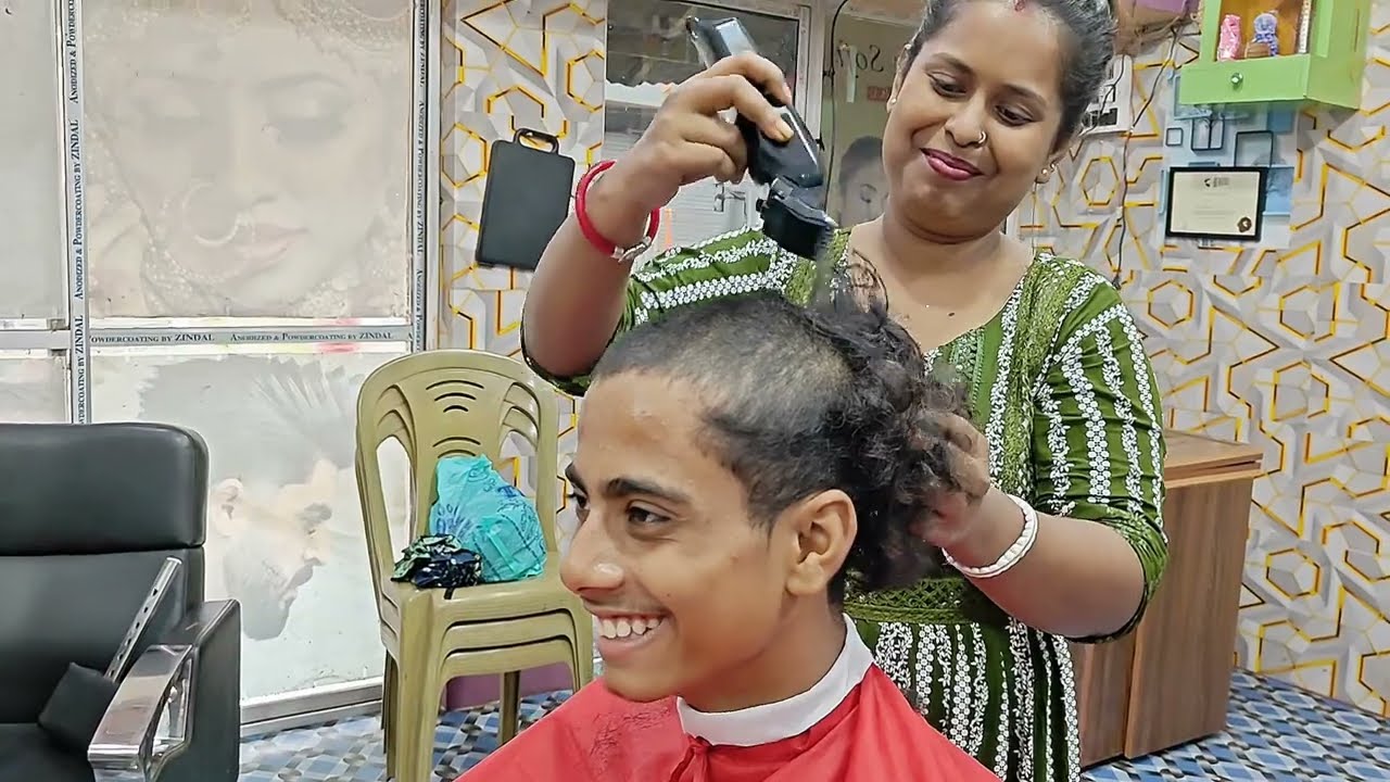 LADY BARBER'S 🔥 BUZZ HAIRCUT MAGIC FOR BOYS! Long Hair To short Haircut 