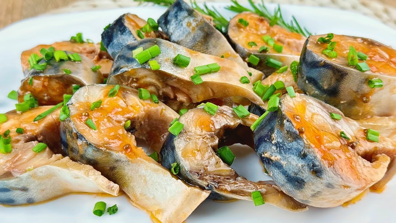 СКУМБРИЯ В ТОМАТНОМ МАРИНАДЕ! ВКУСНЕЕ КРАСНОЙ РЫБЫ! Как приготовить скумбрию. Рыба рецепты.