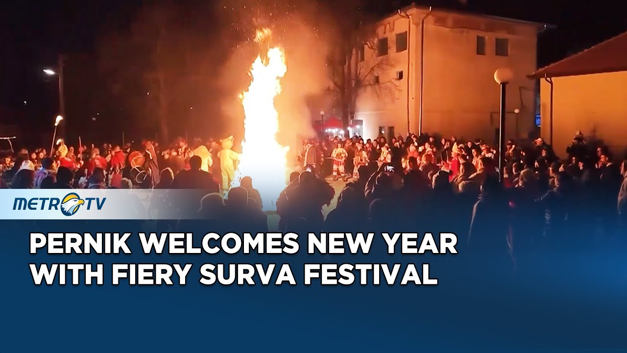 Pernik Kicks Off Surva Festival with Bonfire Dance