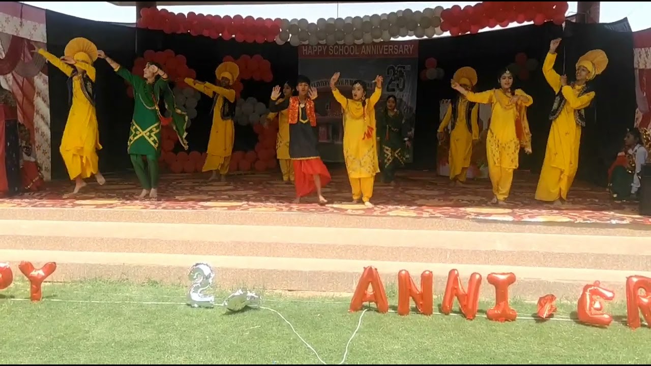 A.V.I public school sirsa ( Bhangra ) foundation day function  choreography by vineet kandara