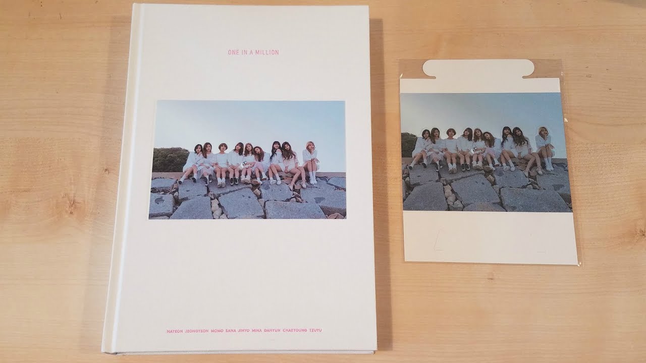 트와이스 (TWICE) One In A Million 1st Photobook Unboxing