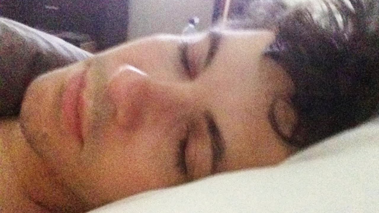 I'M ASLEEP