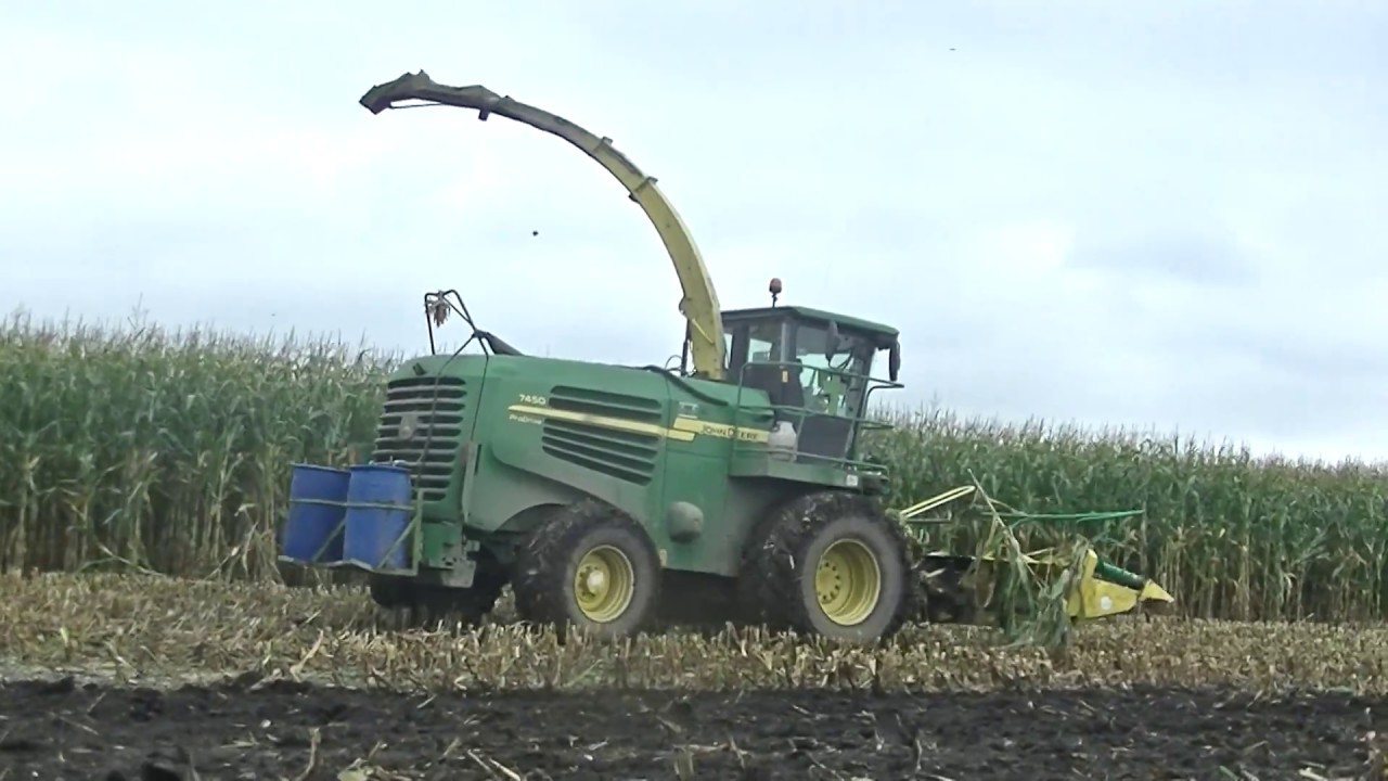 Siláže v Bahně
