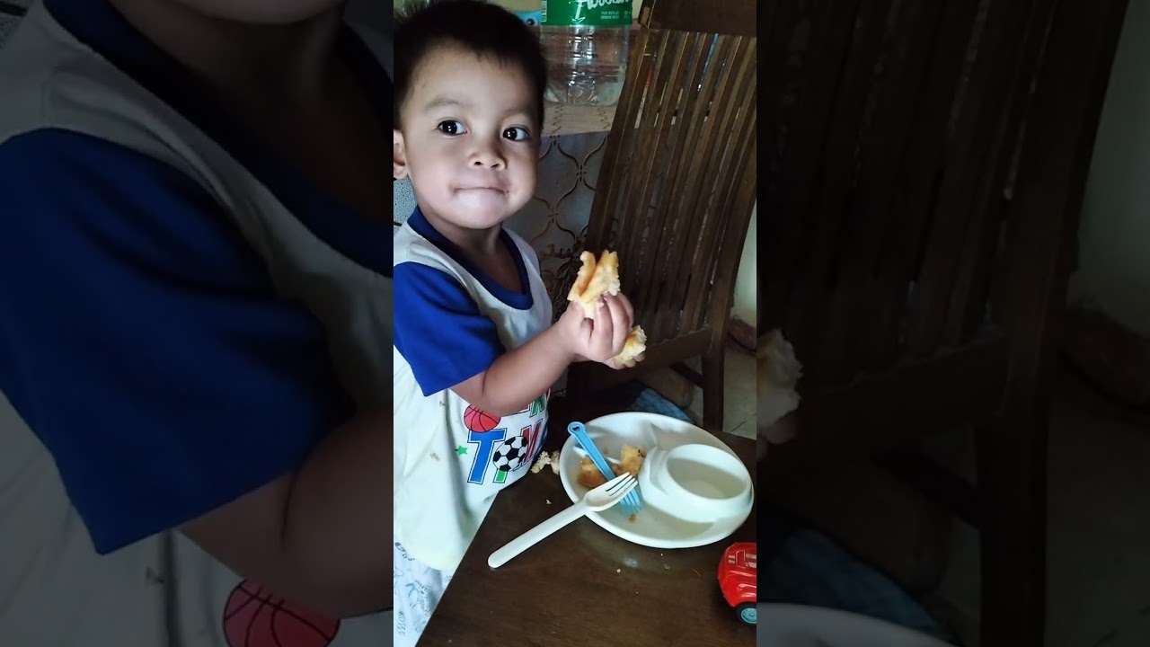 Ang Galing Kumain ng Pancake ni JHAY Nathaniel☺️💙