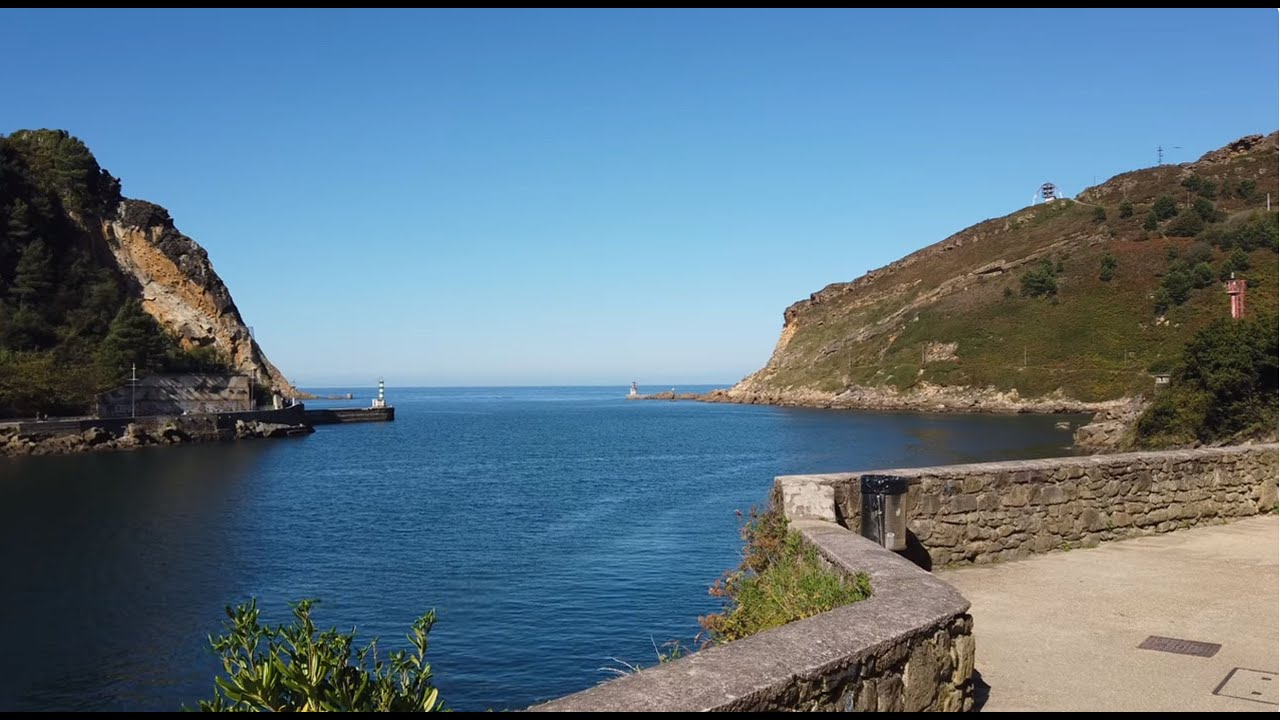 Waking the beautiful path of Pasai Trintxerpe - Basque Country, Spain | 4K