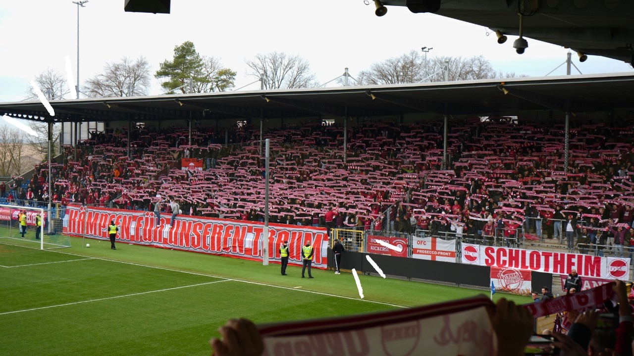 KICKERS FANINVASION IN HOFFENHEIM - 3000 OFFENBACHER NEHMEN DAS STADION EIN (XXL STIMMUNGSVIDEO)