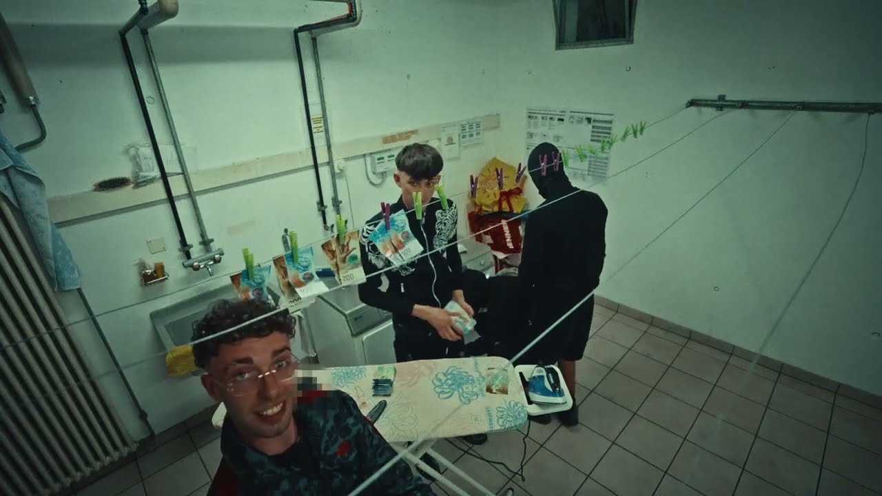 Zama - VSDS feat. Naicro (Official Video)