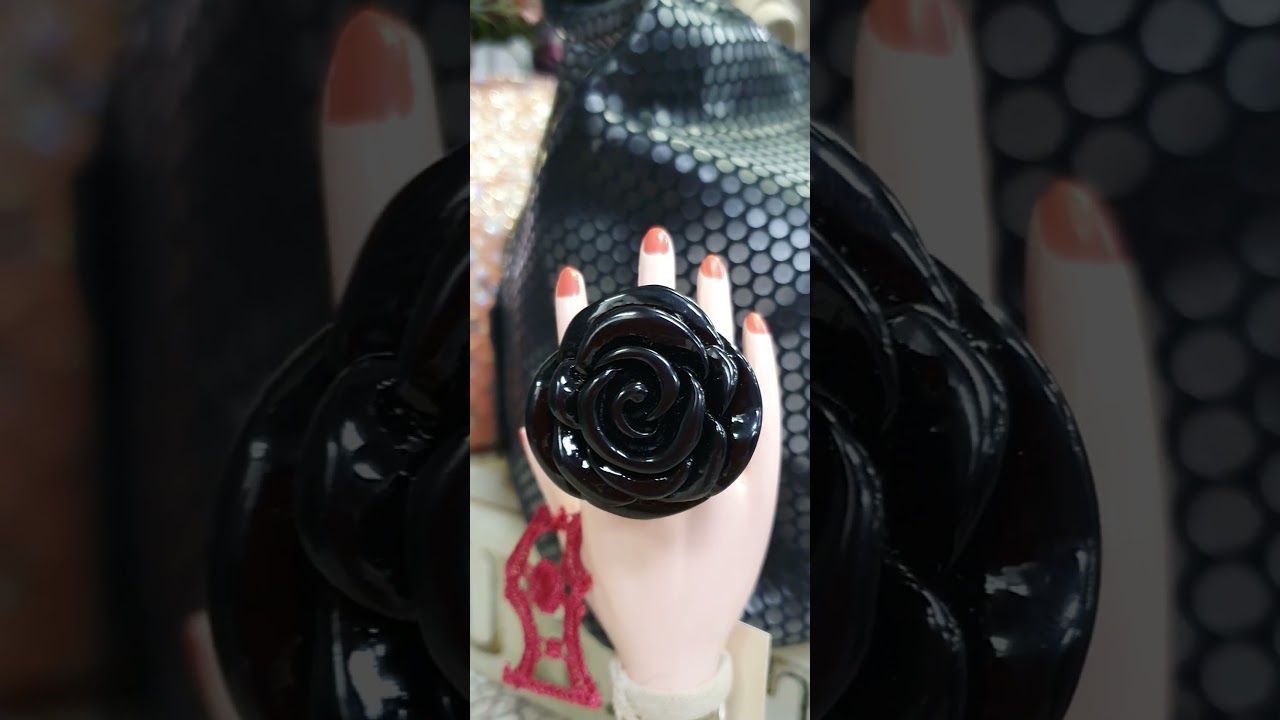 КУПИТЬ  ЧЕРНУЮ РОЗУ ! 