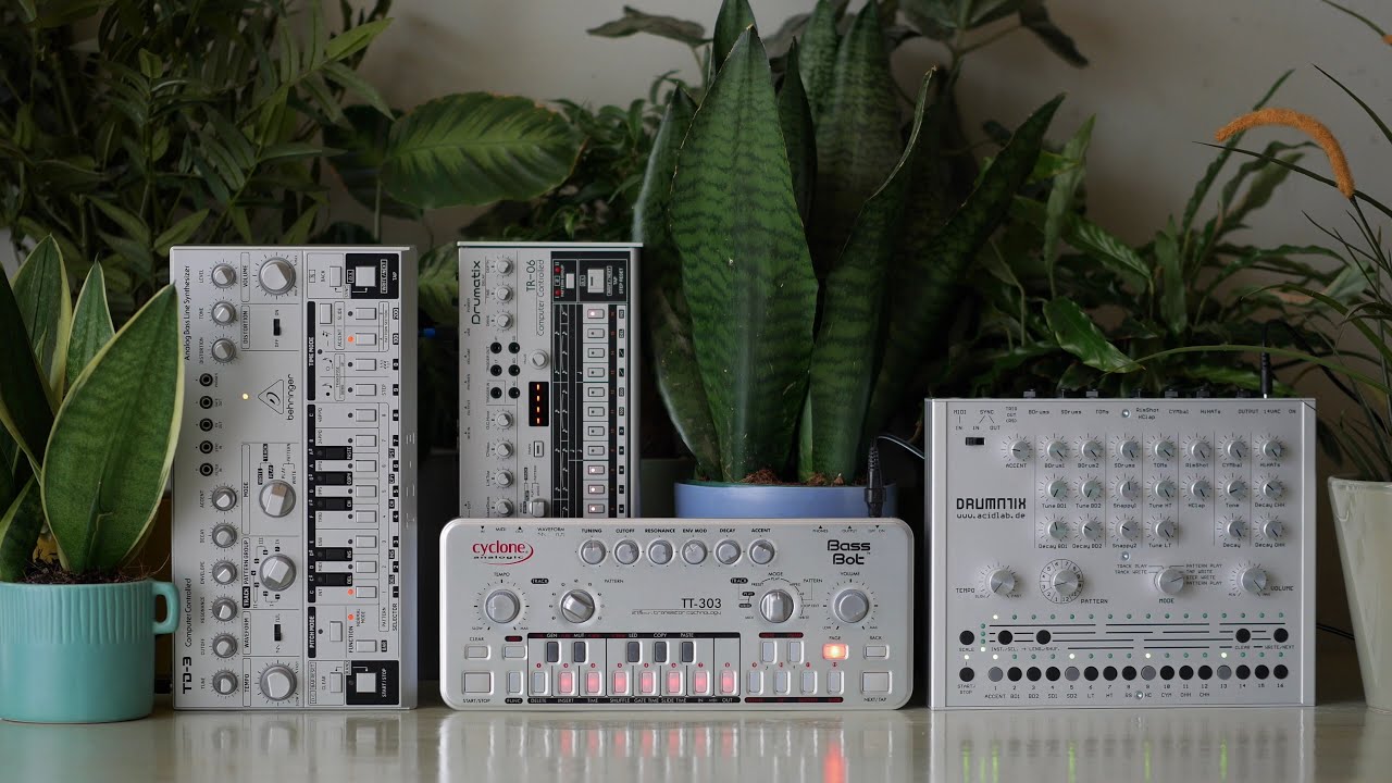 Snot Monkey - Acid 237 (Acidlab Drumatix, TD-3, TT-303, Roland TR-06) (friendly acid)