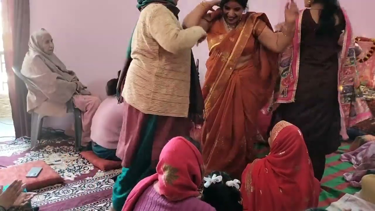 Mata Rani ka bhog bhajan🥰🙏🌺 | RUDRA BHAJAN MANDALI | #explore #matarani #viral #bhajan 