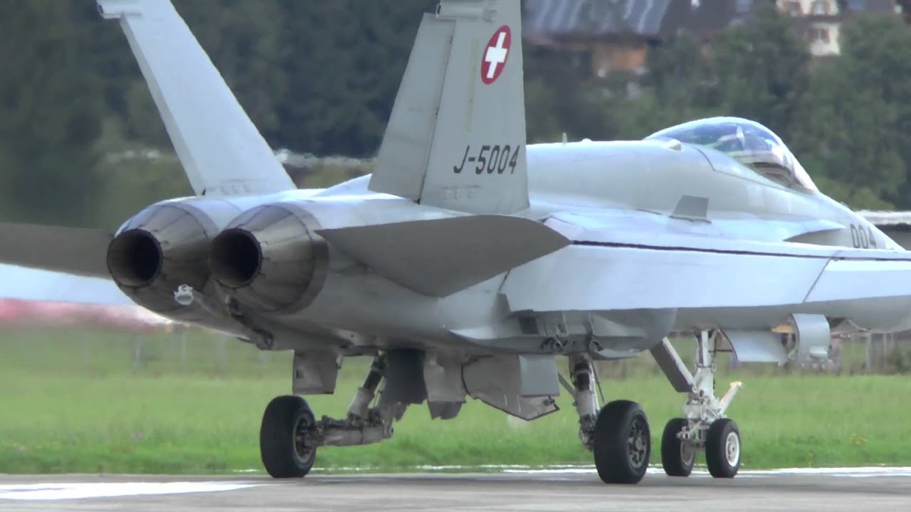 F/A-18 Schweiz Flugbetrieb Emmen 14.08.2014