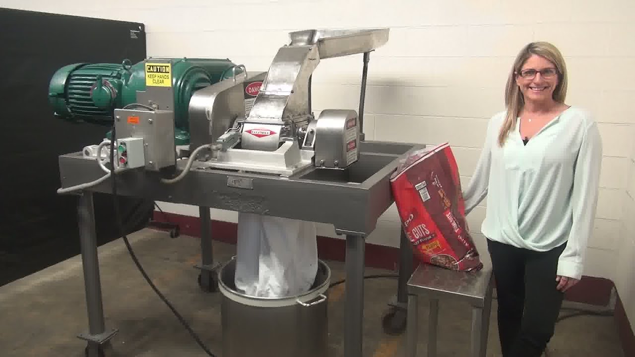 Fitzmill Model DAS06 Comminutor Mill Demonstration