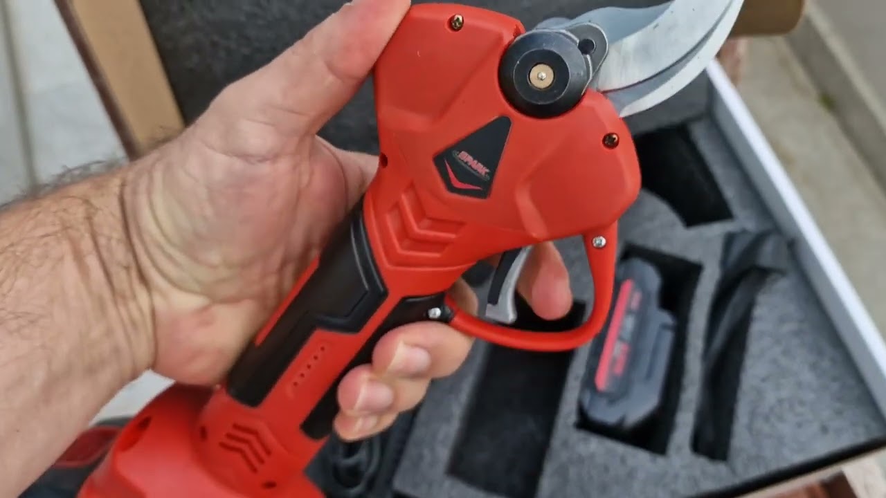 spark 5532m ηλεκτρικό ψαλίδι κλαδεματος 32mm με προέκταση 199 ευρώ 212 2134303  - 231 2134303