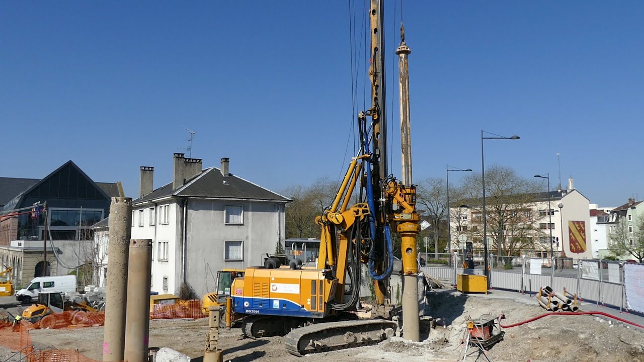 Foreuse Durmeyer en action pour voie sud Mulhouse