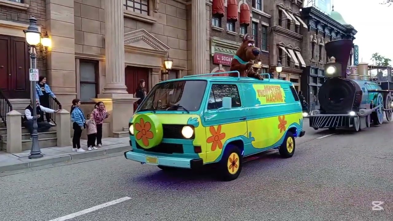 Superstars parade 2025 PARQUE WARNER Madrid