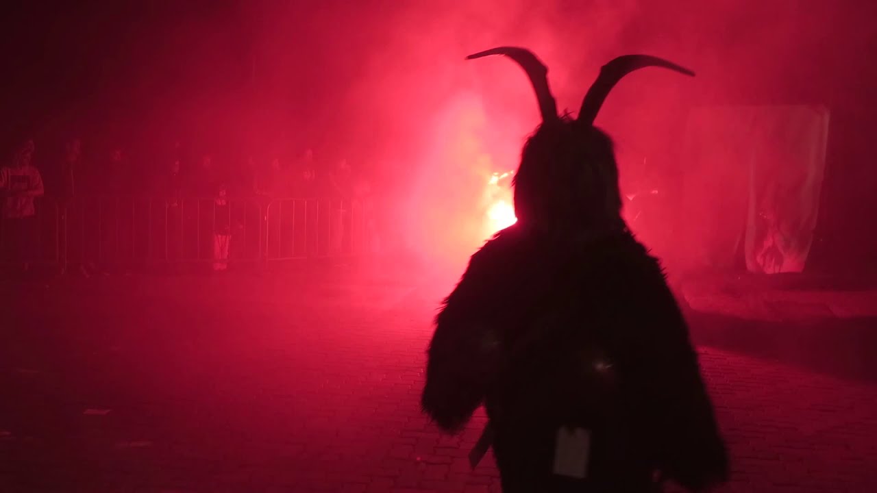 Alhoer -Perchten am 06.12 .2019 Pinkafeld Burgenland  Österreich