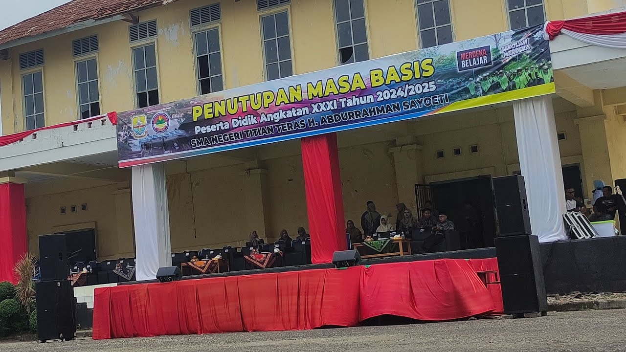Penutupan Masa Basis Peserta Didik Angkatan XXXI TP. 2024/2025 SMAN Titian Teras Provinsi Jambi