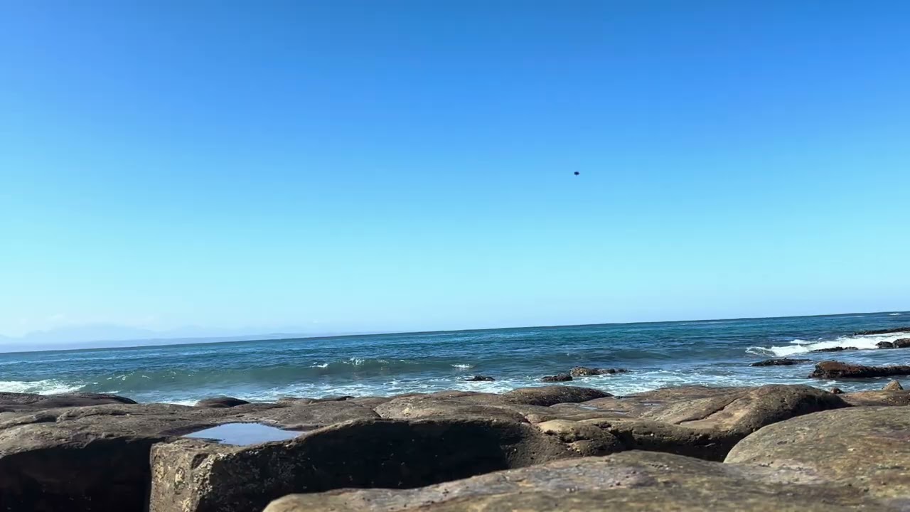 ASMR Ocean Saturday Rocky Beach - Wave sounds for sleeping. 