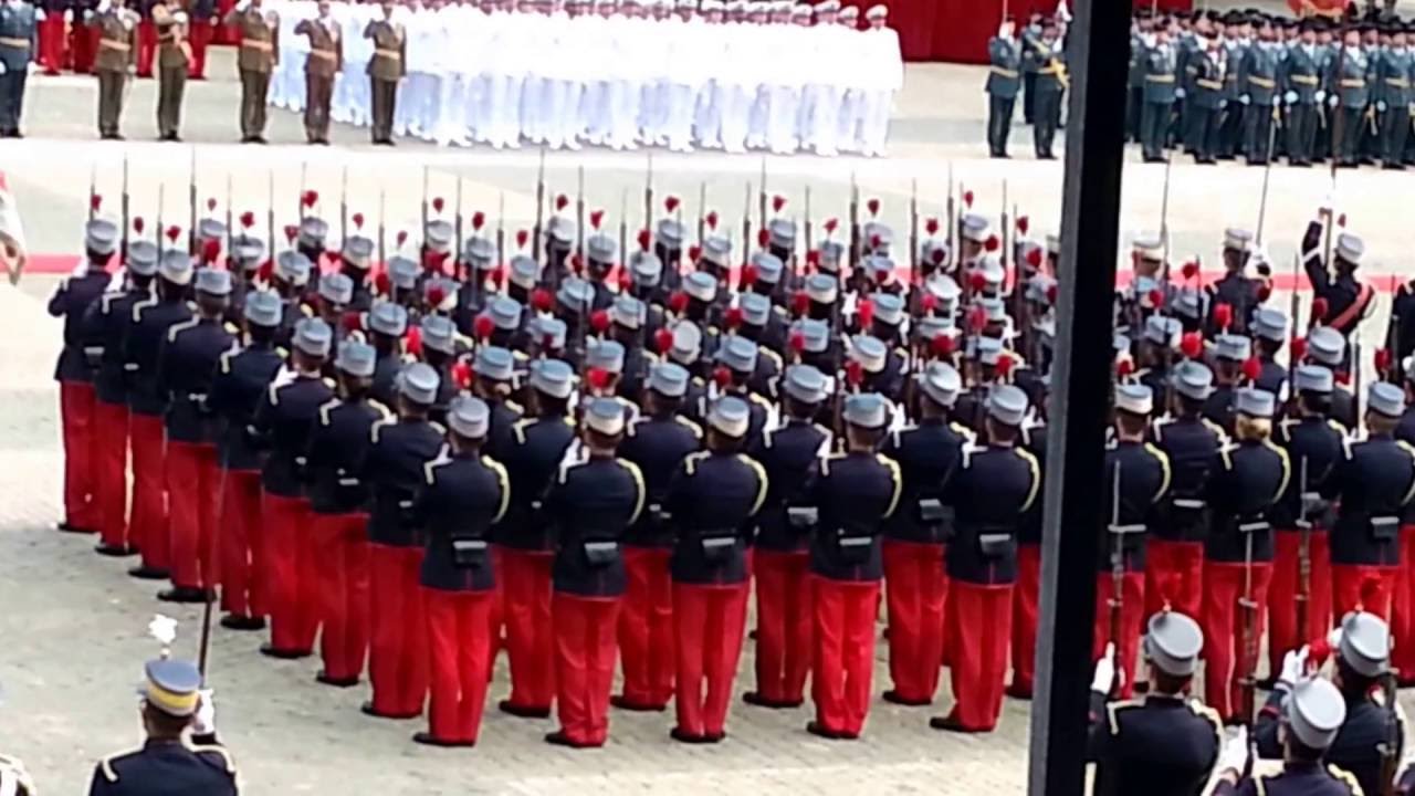 ENTREGA DE LOS REALES DESPACHOS DE TENIENTE