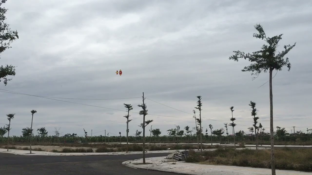 diều đứt dây, gió căng đét