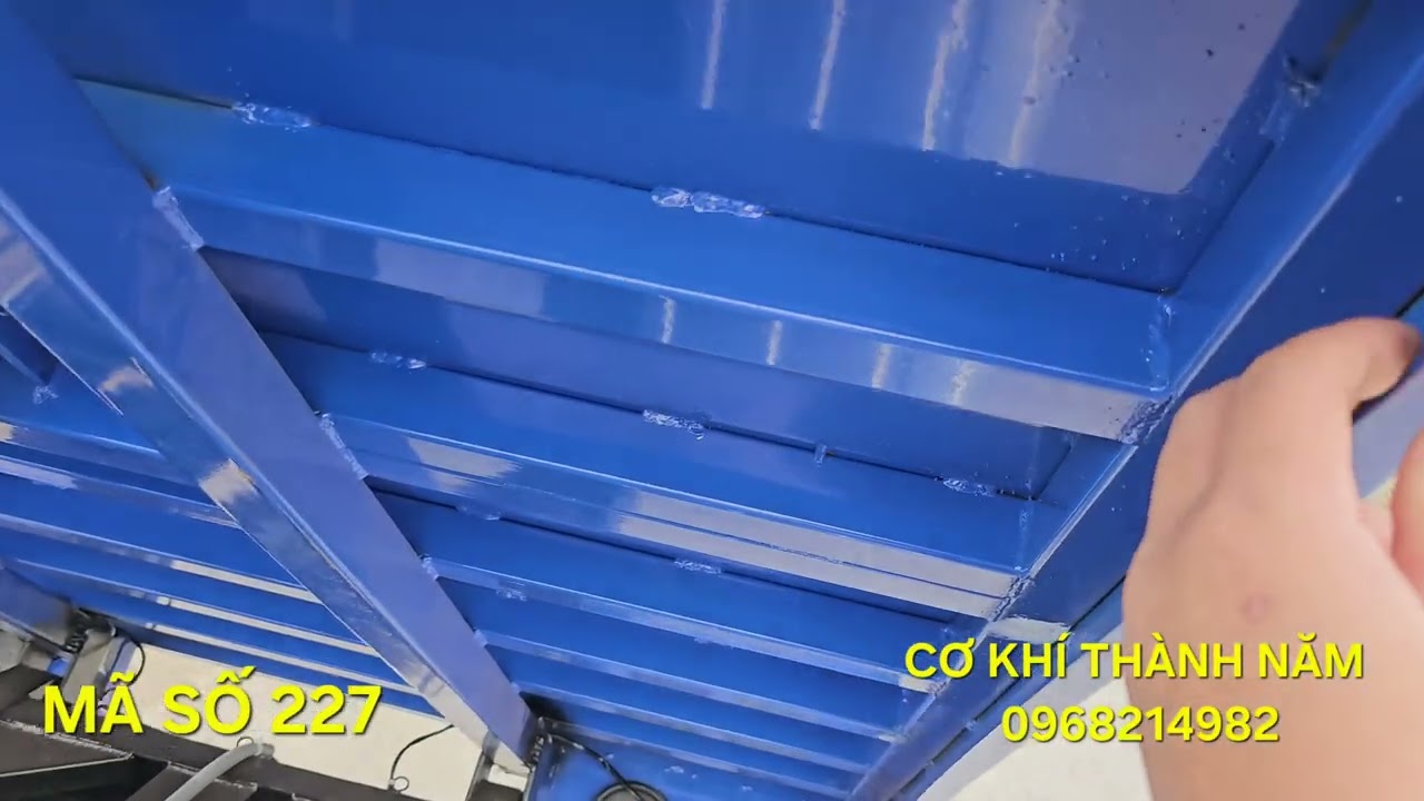 Mẫu xe ba bánh máy dầu cực khỏe, ben đôi giao cho bác khách ở Huế 