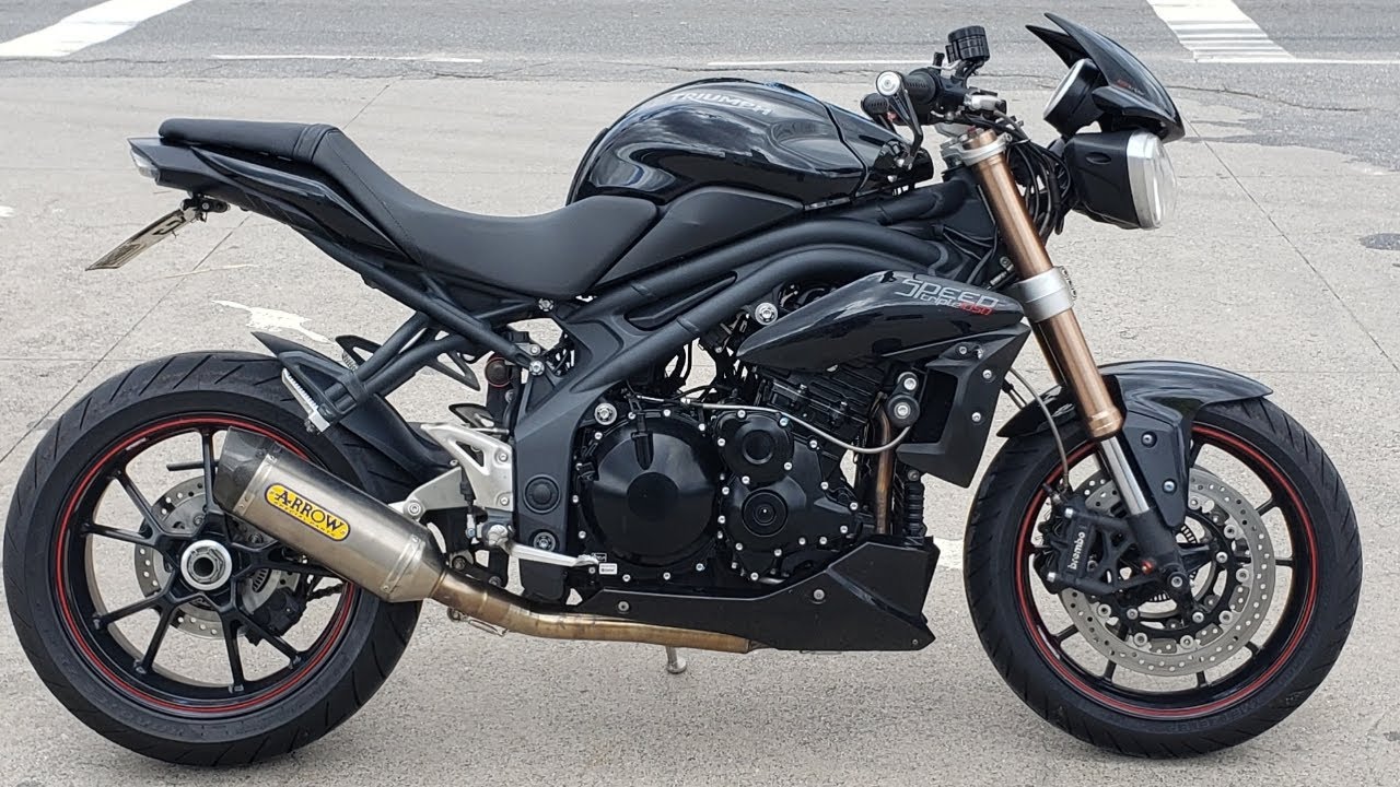 Rodolfinho da Z- Testando Triumph Speed Triple 1050i - 2015.